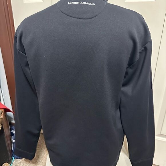 Under Armour Womens Small Half ZIP Black Iowa Hawkeyes Pullover - Picture 3 of 5